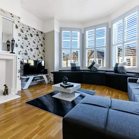 Appartamento Peaceful And Radiant 3Br Flat